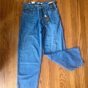 Levi's Men's Straight-Leg Jeans in Medium Blue